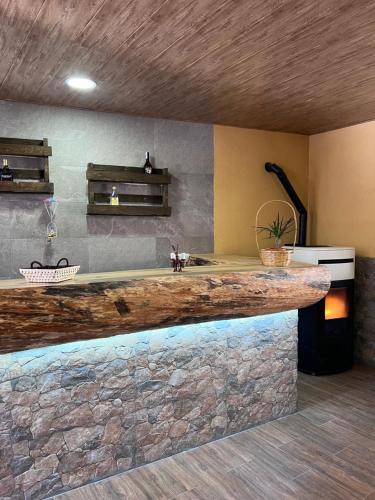 A kitchen or kitchenette at Casa Rural La Colmena