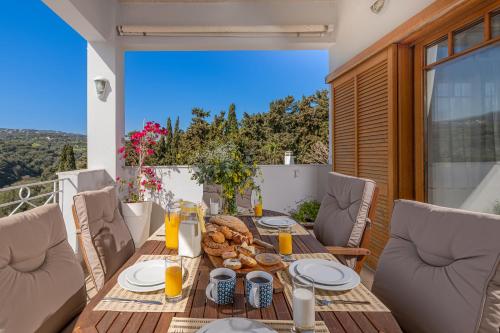 La Serena Residence & Farm with Heated Pool