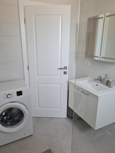 Kúpeľňa v ubytovaní Holiday Apartment Marijana