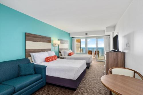 Cama o camas de una habitación en Monte Carlo Boardwalk / Oceanfront Ocean City