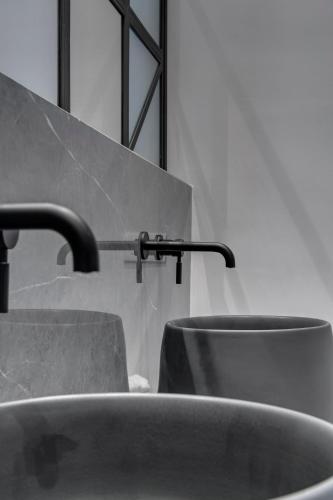 エルムポリにあるTimes Elegant Roomsのギャラリーの写真