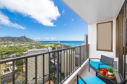 a balcony with a view of the ocean and mountains at Ocean & Diamond Head Views - Near Beach - Parking! in Honolulu