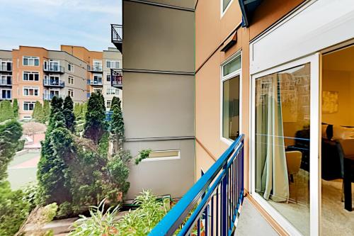 Belltown Court III_2