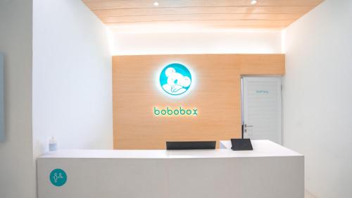 Certifikát, hodnocení, plakát nebo jiný dokument vystavený v ubytování Bobopod Malioboro, Yogyakarta