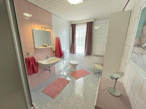 Kúpeľňa v ubytovaní Gästehaus Gertrude