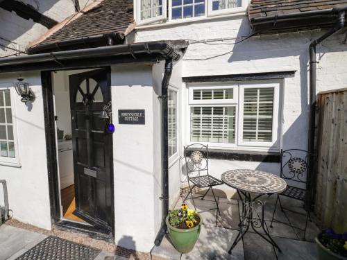 Honeysuckle Cottage – Photos 3