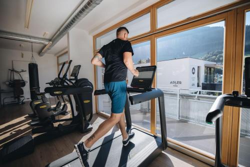 Gimnasio o instalaciones de fitness de Adler Resort
