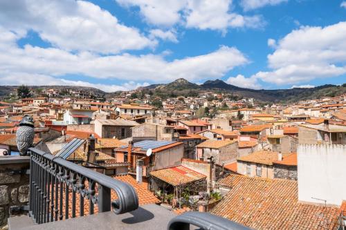 Φωτογραφία από το άλμπουμ του Su Cucumiao - Tipica casa con terraza panoramica σε Santu Lussurgiu