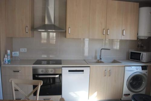 Kuchyň nebo kuchyňský kout v ubytování Casa Rural Carmen Atzeneta
