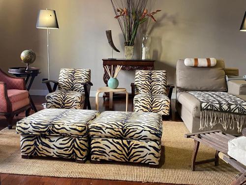 Foto Orotava The Home - Vacational rental with the lifestyle of 1700 and the comfort of 2022 2
