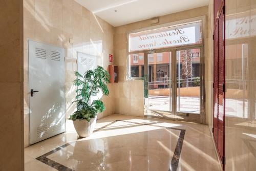 Apartamento con parking Puerto Nuevo 8