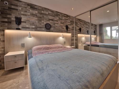 Postel nebo postele na pokoji v ubytování Lujo y relax Reserva Higuerón Benalmádena Costa por Key-Wise