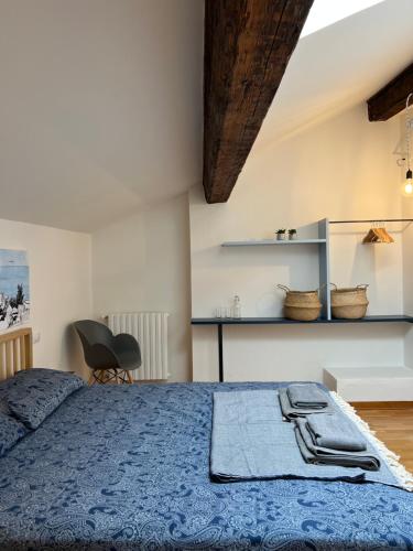 Postel nebo postele na pokoji v ubytování Accanto alla piazza