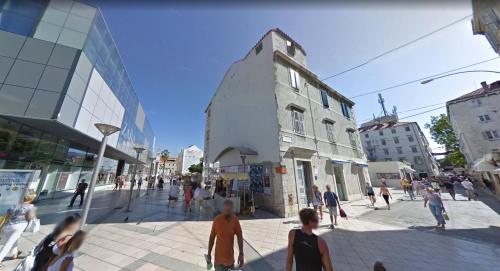 Apartment Pirja