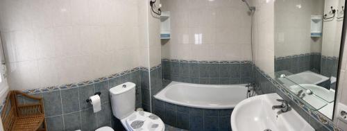 Bilik mandi di Apartamento Centro Playa
