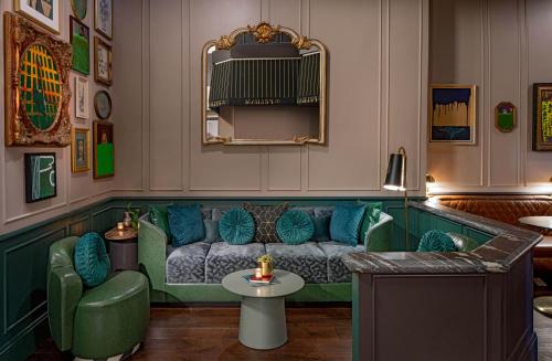 Pelham Hotel Image
