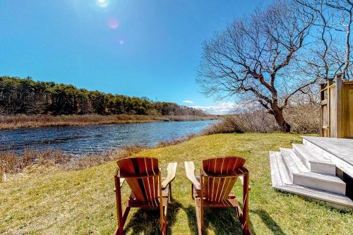 Cold Storage Beach Cottage – Photos 3