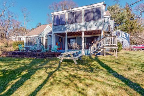 Cape Cod Home with Patio, Grill and Beach Access!