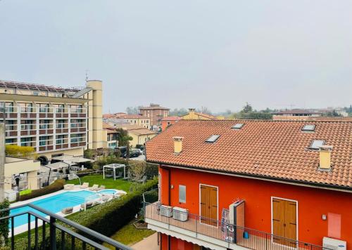 Вид на бассейн в Appartamento Giallo или окрестностях
