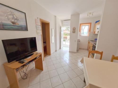 Apartment Julija – Photos 2