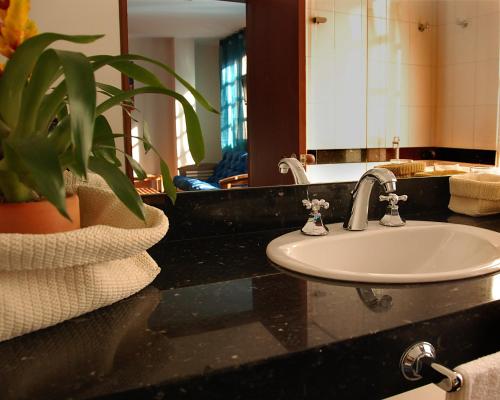 Bathroom sa Hotel Casa Deco