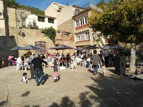 Επισκέπτες που μένουν στο Cal Pedrellar