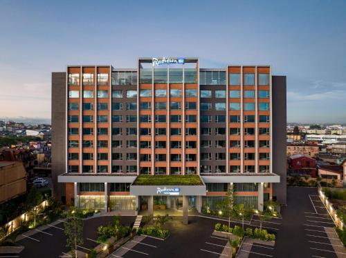 Gallery image of Radisson Blu Hotel Antananarivo Waterfront in Antananarivo