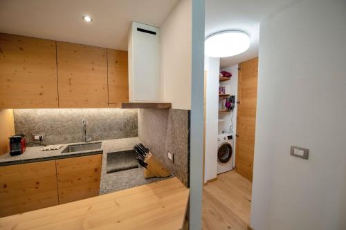 Kuchyňa alebo kuchynka v ubytovaní Apartments Alpen Domus