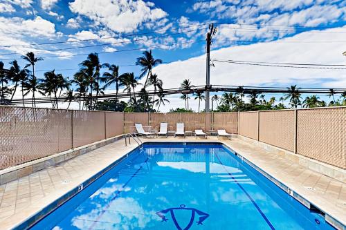 Island Surf Condo 516 – Photos 3