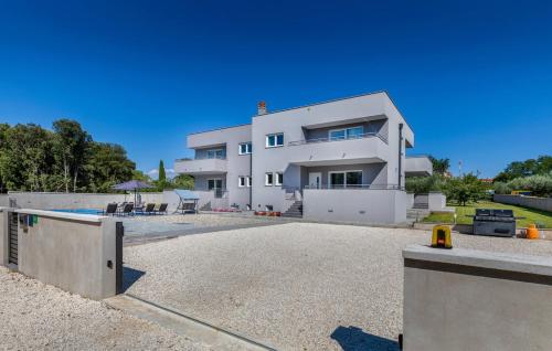 Villa D