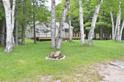 Birch Cove Bungalow – Photos 4