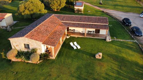 Το κτήριο όπου στεγάζεται  το bed & breakfast