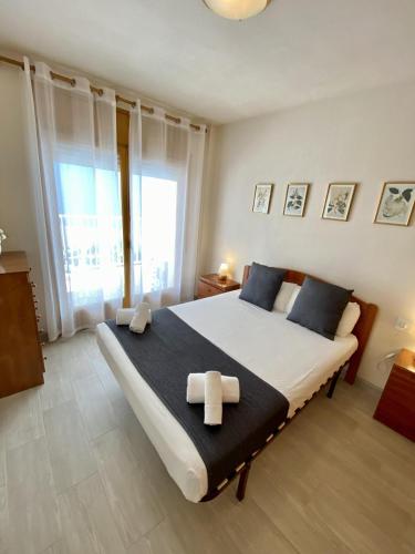 For a Stay Eden Mar