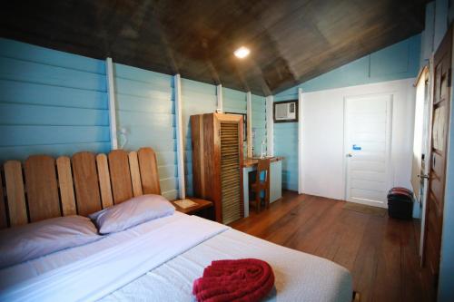 Postel nebo postele na pokoji v ubytování Camp Soteria Resort