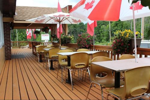 Lakeside Inn – Photos 2