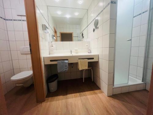 Koupelna v ubytování Landhaus Schönfelder Hof