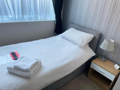 The Saxby Hotelにあるベッド