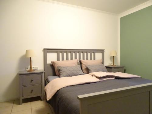 Postel nebo postele na pokoji v ubytování Ferienwohnung Haus Weinbergsblick