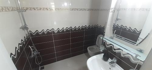 A bathroom at Mert Apart
