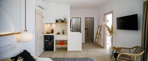 Cucina o angolo cottura di Naxos Earth Suites