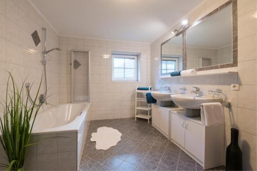 Imagen de la galería de Haus Walser, en Sankt Anton am Arlberg