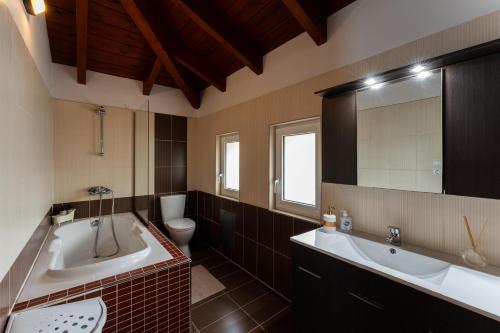 Kúpeľňa v ubytovaní Villa Christalia