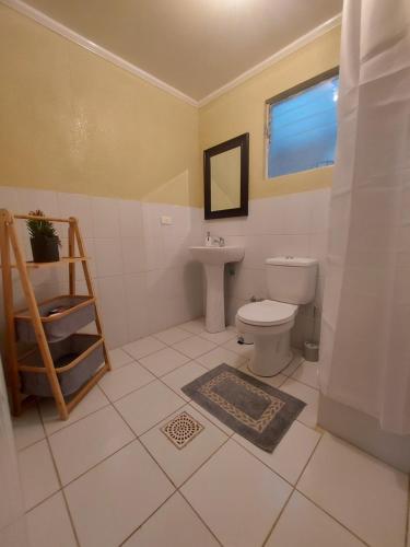 Ванна кімната в Hostal Casa Encino