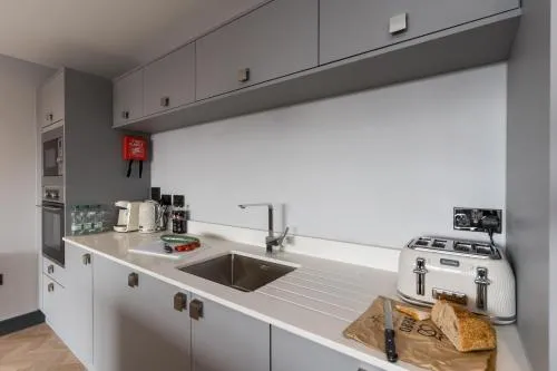 Luxe Apartments, The Moorwell, Secure Parking, - 10mins Cardiff City Ctr photo 7