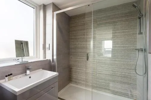 Luxe Apartments, The Moorwell, Secure Parking, - 10mins Cardiff City Ctr photo 13
