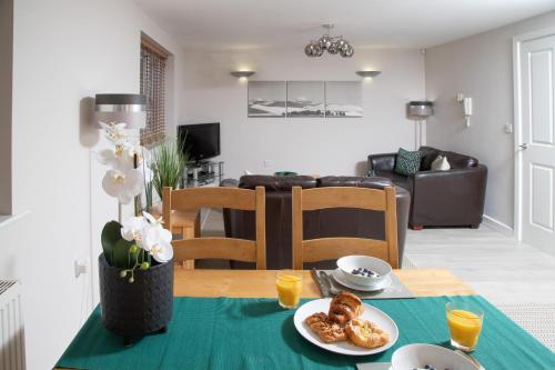 6 Eureka Mews – Photos 3