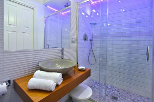 Ένα μπάνιο στο Residenza Borbonica