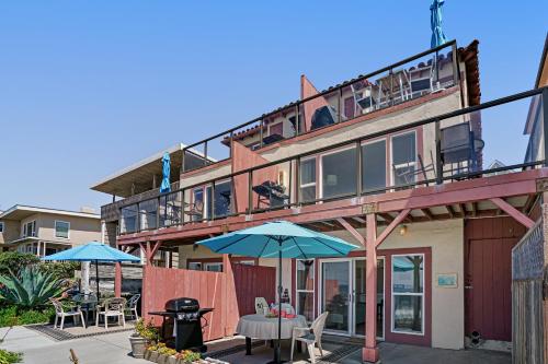 3009 Ocean Street