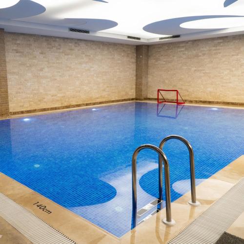 La alberca dentro o cerca de Demircioğlu Park Hotel