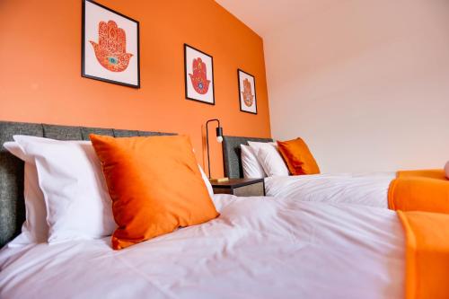 STALDON COURT - Open Plan Apartment, High Speed Wi-Fi, Free Parking